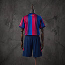 Barcelona | Equipamento principal (criança) 26-27